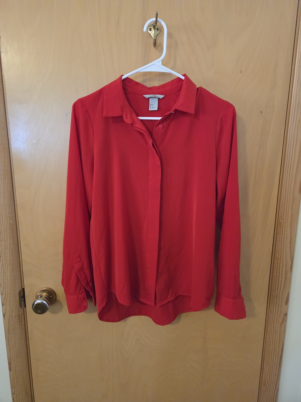 H&M Red Collared Button-Down Blouse-so Soft And Beautiful